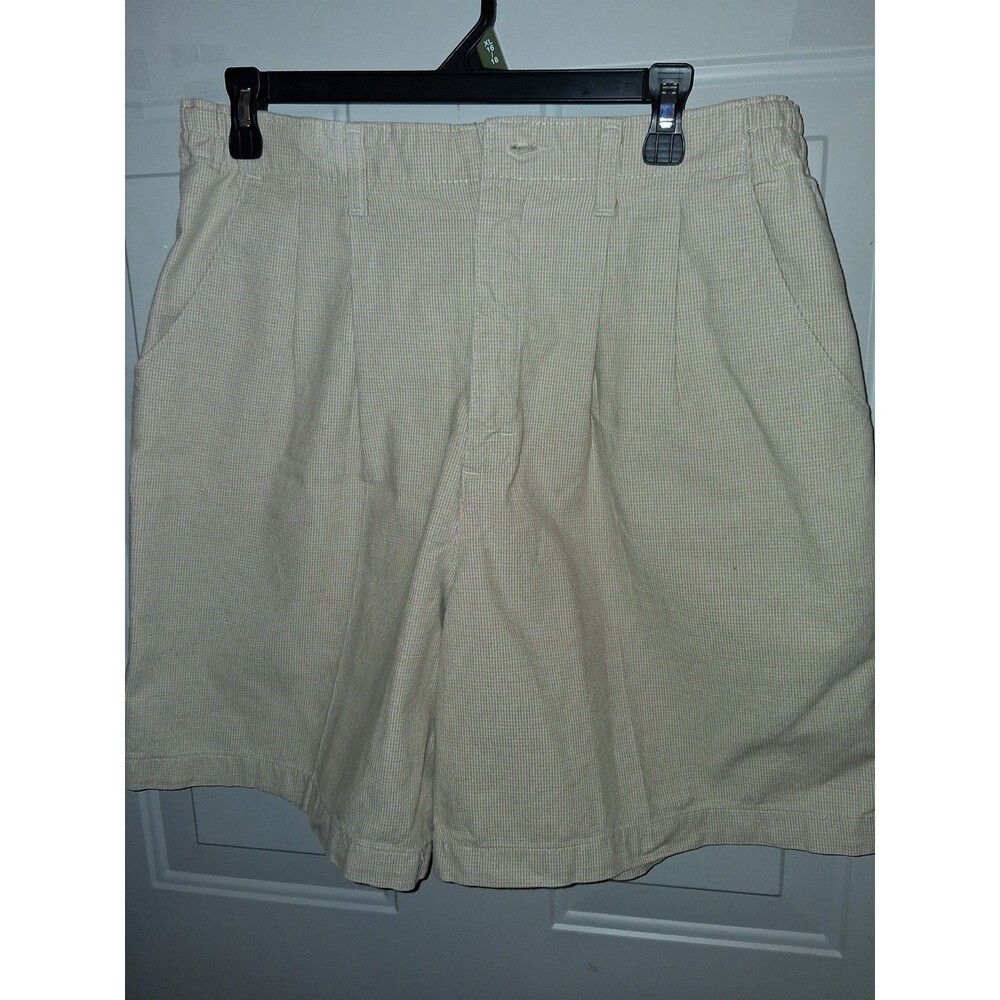 Lee Casuals Mens 31 Khaki Pleated Shorts Stretch Classic Golf Dad Beige